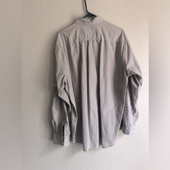 Spring and Mercer XL, gray and white men’s collared button down shirt - Picture 3 of 4